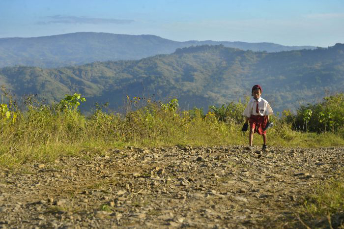 Warga Perbatasan: Jangan Bicara Soal Sinyal, Listrik Saja Tak Ada