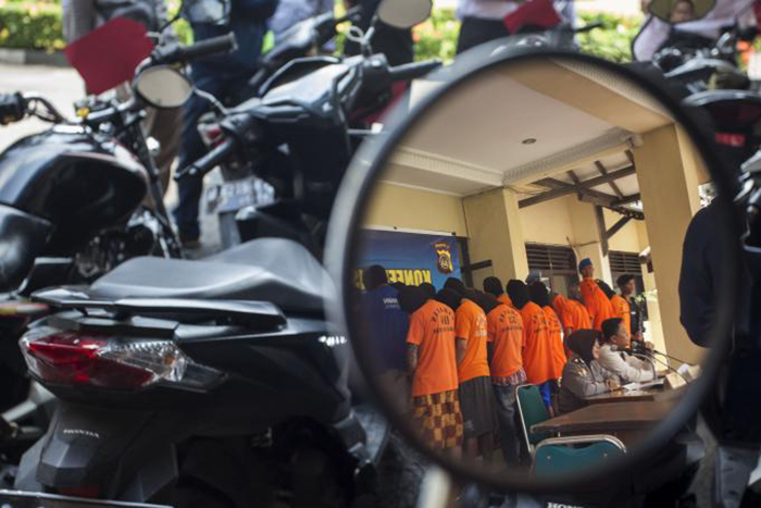 Demi Anak Belajar Daring, Juru Parkir Curi Sepeda Motor