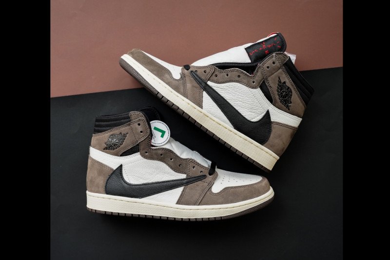 sepatu air dior original