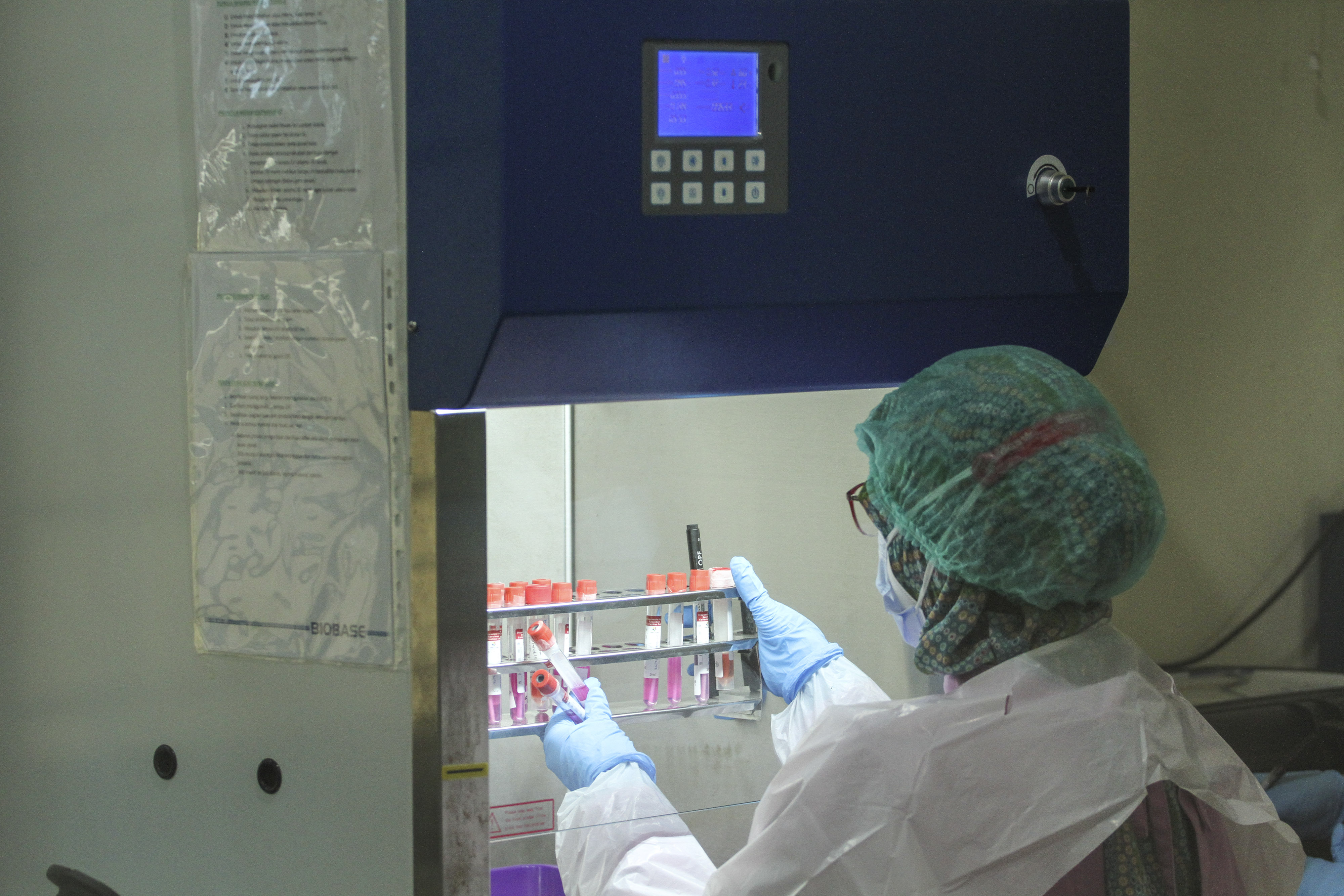 Biofarma Diminta Segera Produksi PCR Test Kit