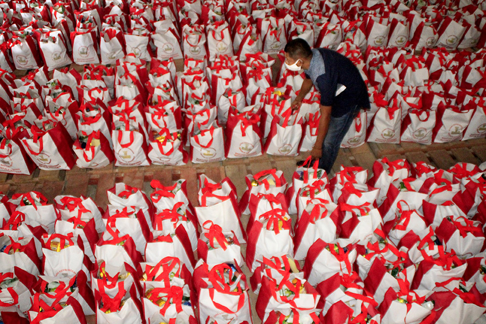 Strategi Antar Langsung Bantuan Sembako di Papua-Papua Barat