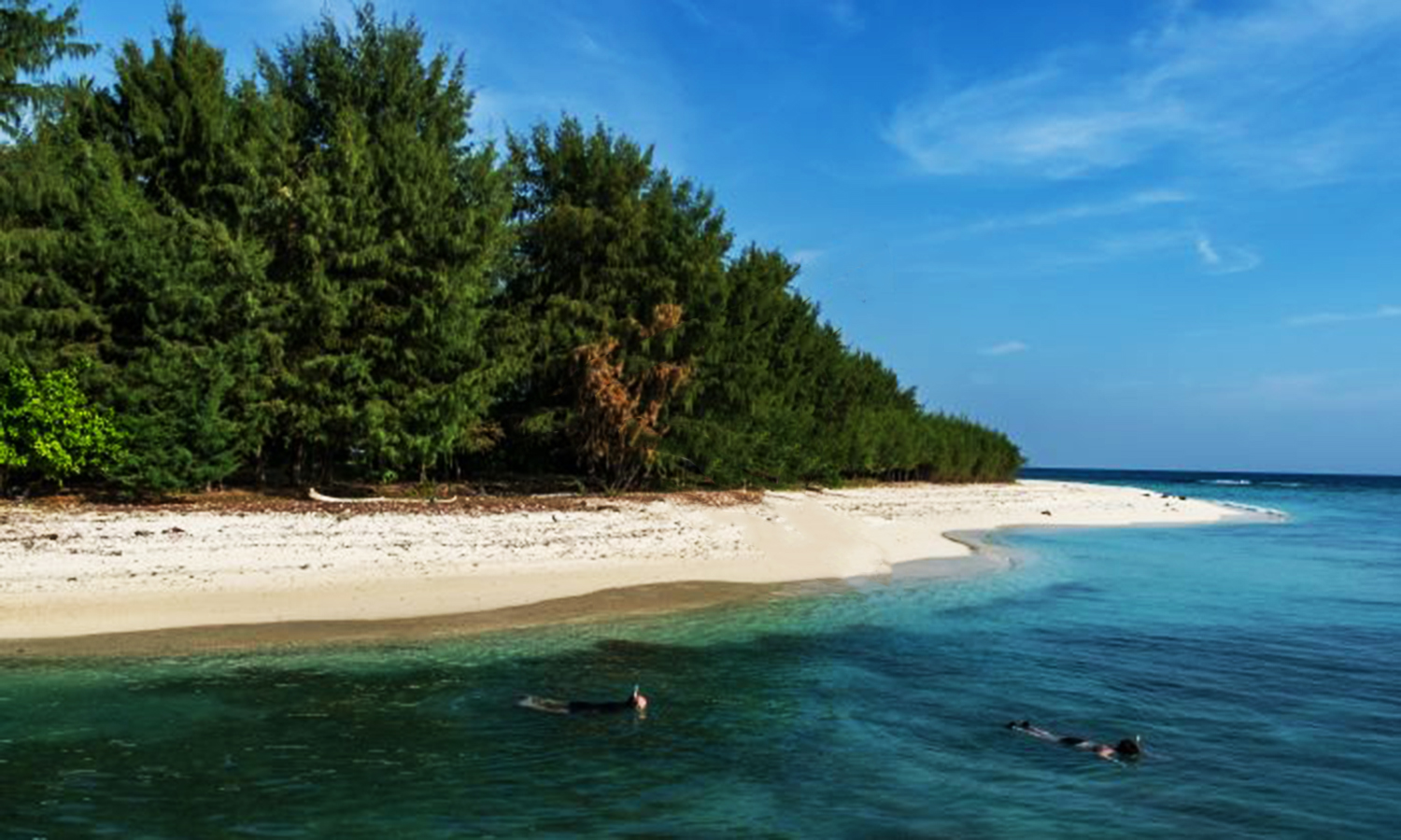 Taman Nasional Karimunjawa Dan Jejak Wali Songo