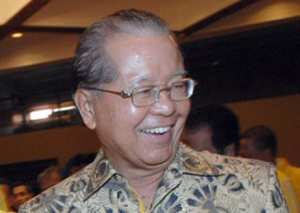 Cosmas Batubara, Menaker Era Soeharto Meninggal Karena Kanker